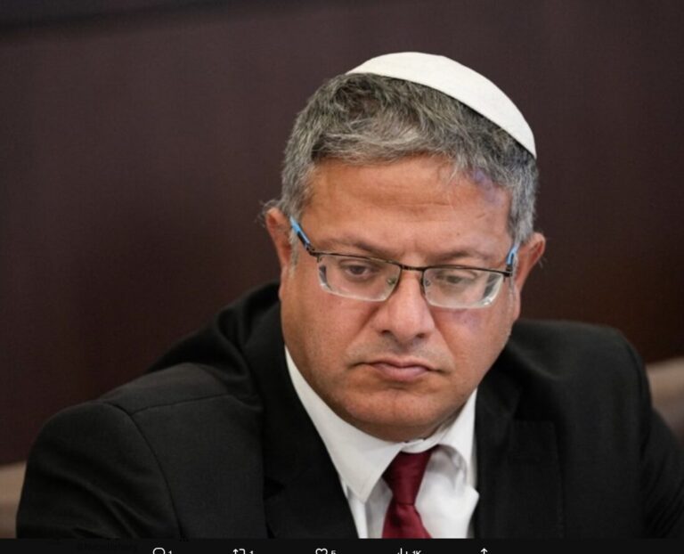 بن غفير: غفير يجب إطلاق الرصاص على رؤوس الأسرى الفلسطينيين بدلاً من إعطائهم المزيد من الطعام