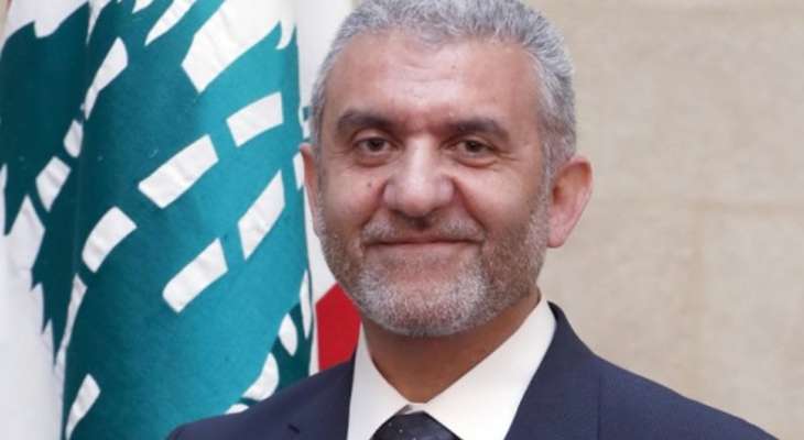وزير العمل: وقف الرحلات في مطار بيروت يعني وقف الرحلات في مطار تل أبيب