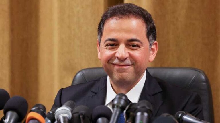 منصوري نفى كلامًا منسوبًا إليه بأن على المودعين تقبّل خسارتهم لودائعهم: لا يمت للحقيقة بصلة
