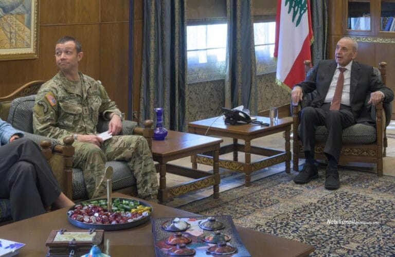 الرئيس نبيه بري : فتحوا الشباك وخلوه مفتوح حتى يسمع الجنرال صوت الطيارة