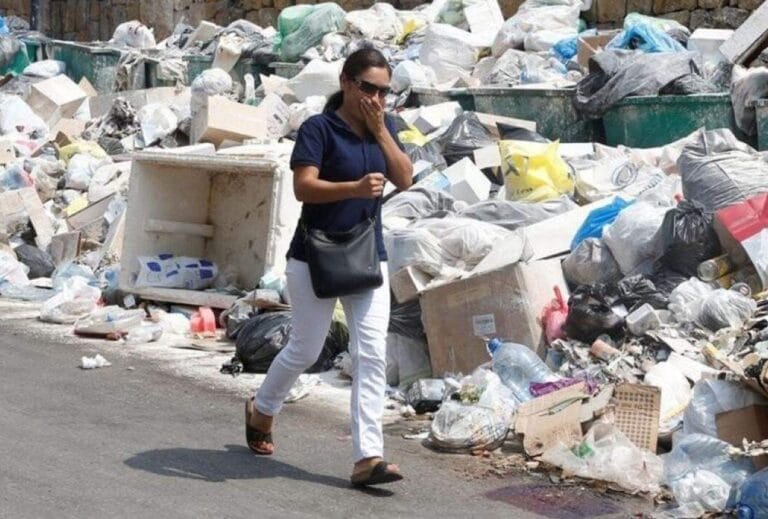 بيان توضيحي من وزارة المالية بشأن “ملف النفايات”