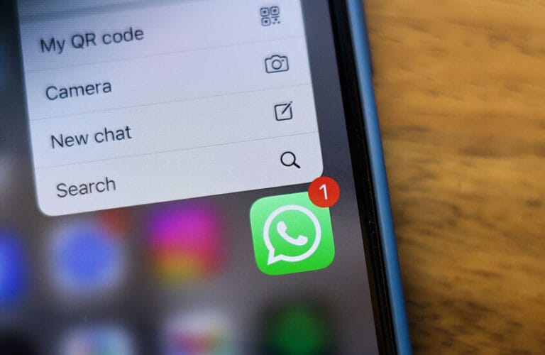 “غوغل” تقرأ رسائل “واتس آب” تلقائيا.. هل أصبحت خصوصيتك في خطر؟