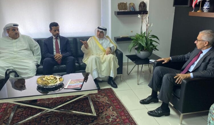 وزير الاقتصاد عرض مع مدير الصندوق الكويتي للتنمية الرؤية الاقتصادية الجديدة للحكومةوتأكيد التزام الكويت الدائم بدعم لبنان