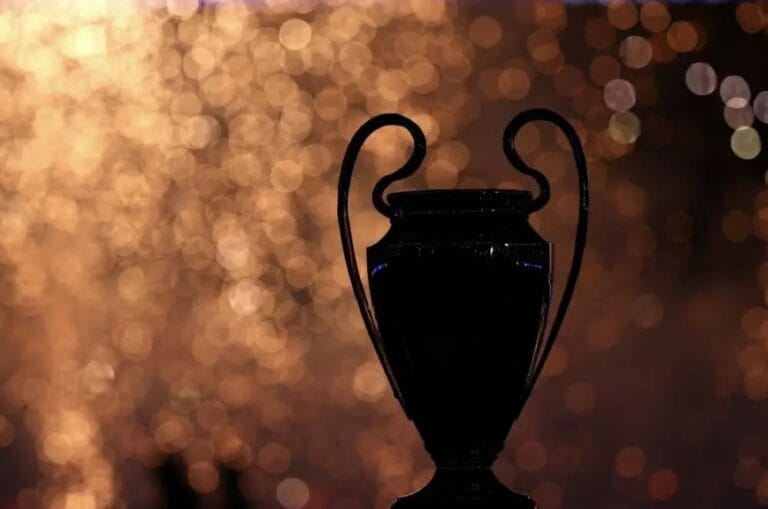 هل نشاهد مباريات دوري الأبطال على نتفليكس؟.. «ويفا» يغيّر قواعد البث