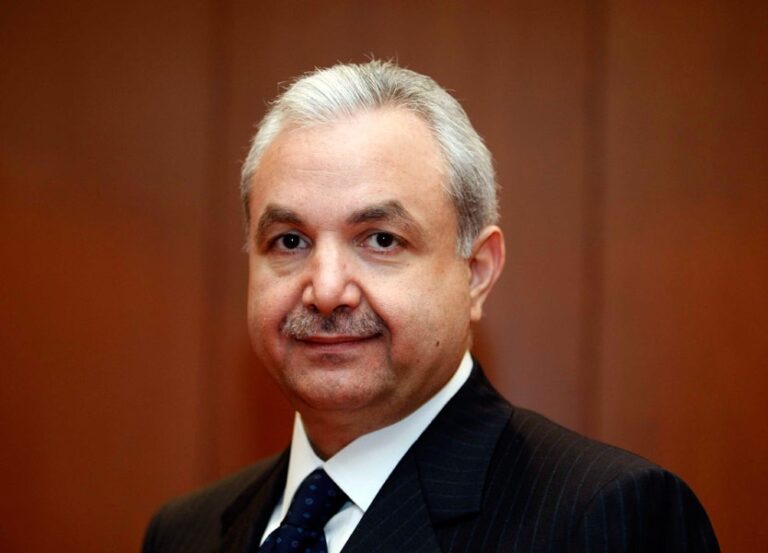 الياس المر: قائد الجيش يتصرّف برويّة مسؤولية وطنية.. وما يطرحه البعض من ضغوط خارجية لجرّ الجيش إلى مواجهة داخلية هو طرحٌ خطير