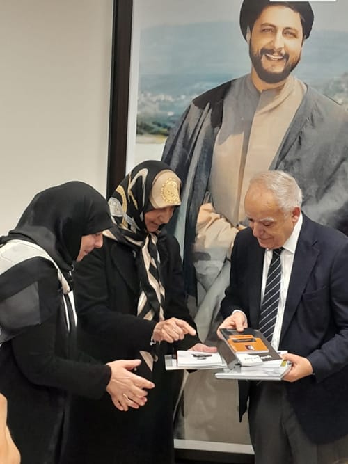 “نقطة ضوء” معرض فني جمع بين الجمال والإنسانية وزير الثقافة غسان سلامة: “الإمام الصدر هو رجل استثنائي في غيابه كما في حضوره”