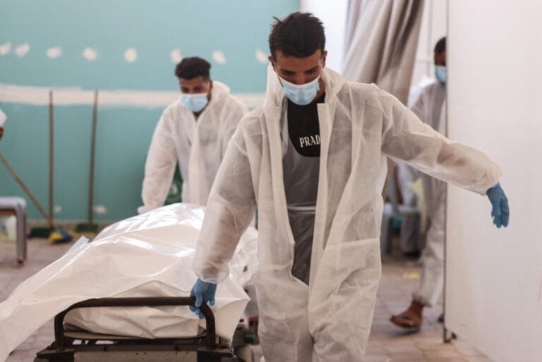 غزة: عداون إسرائيلي جديد على الشجاعية وخان يونس وارتفاع حصيلة شهداء الإبادة