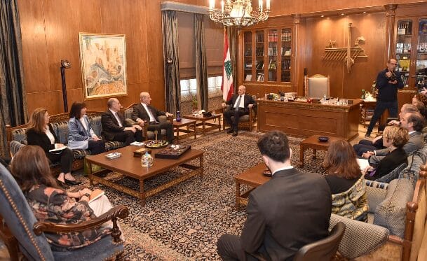 الرئيس بري التقى مجموعة العمل الأميركية لأجل لبنان ووفداً من الخبراء الاميركيين ووفداً آخر من الريجي