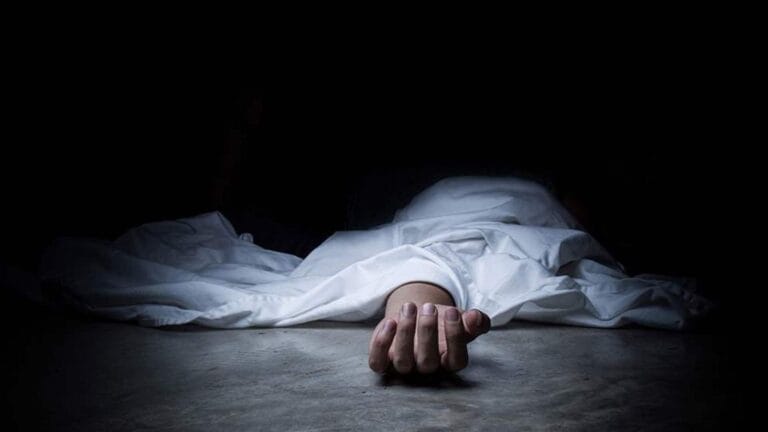 تعميم أوصاف جثة رجل تعرض لحادث صدم في الزلقا