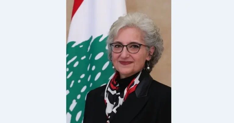 كرامي استنكرت إصابة معلمة وابنتها في غارة الدوير وكلفت مدير التعليم الأساسي متابعة وضعها