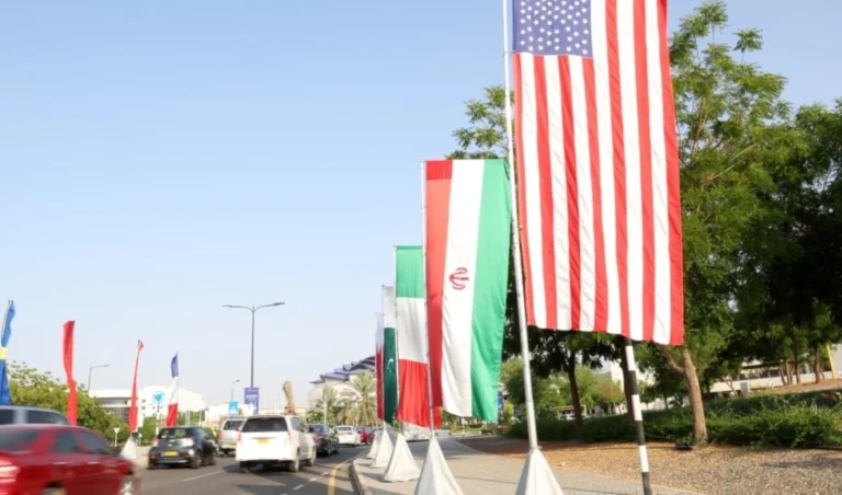 الاستخبارات الإيرانية ترد على مزاعم طلب التفاوض مع أميركا