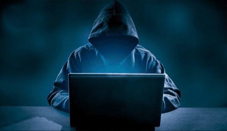 ‘حنظلة’ تخترق قواعد بيانات مركز لـ’الهولوكوست’ وتنشر مليوني وثيقة سرية