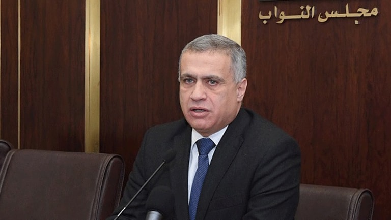 طرابلسي: لم يعد ممكن الدفاع عن وزيرة التربية وقراراتها لا وطنياً ولا تربوياً.. “لا للتعنت والتكبر على الواقع”