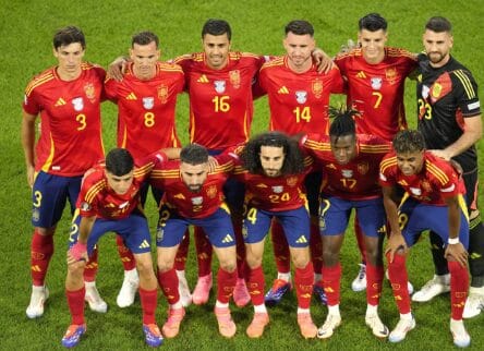 مونديال 2026: طائرة المنتخب الإسباني المتوج باللقب تحط في مدريد
