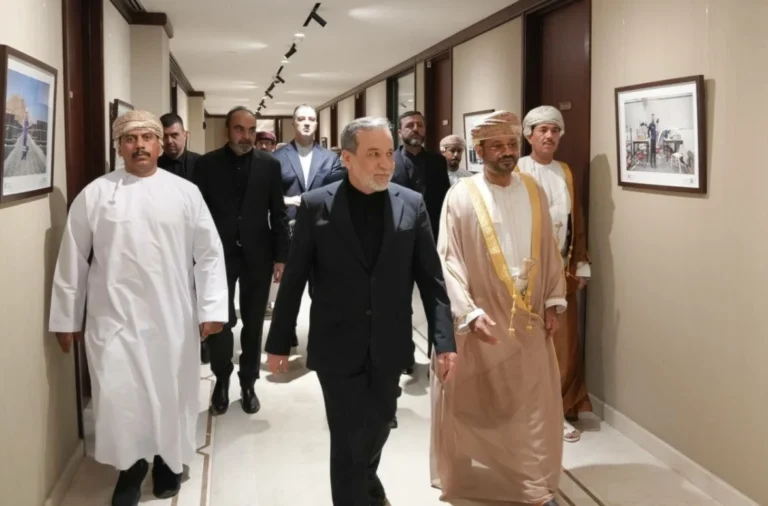 عراقتشي: الاتفاق مع عُمان بات قريباً.. لكن فتح مضيق هرمز مرهون بشروط