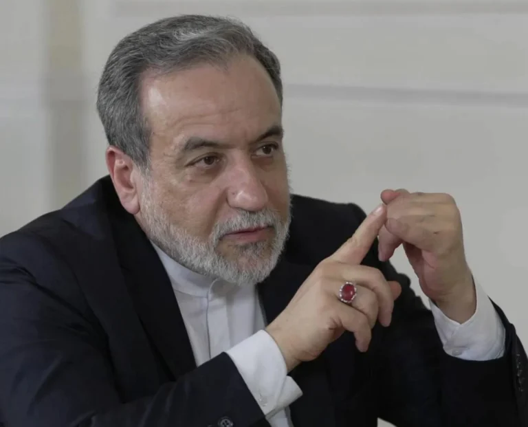 عراقتشي: إعادة الدبلوماسية مع الولايات المتحدة إلى مسارها ليست أمراً مستحيلاً