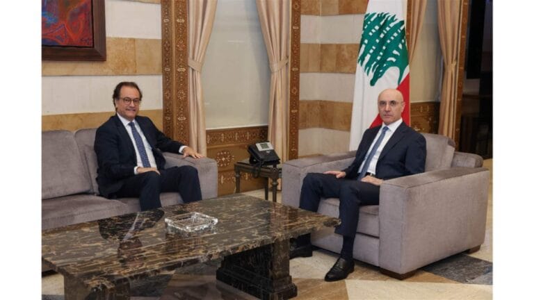 توقيف مجموعة من السوريين لقيامهم بسرقة منازل ومحال في النبطية وتسليمهم إلى قوى الأمن
