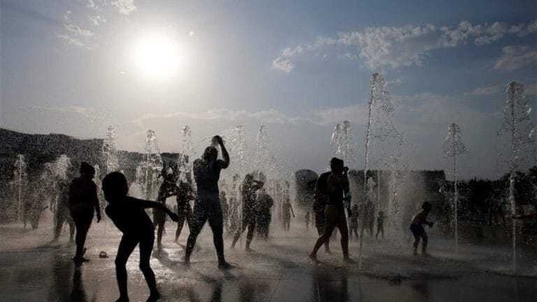 فرنسا تسجل 7000 وفاة إضافية خلال موجات الحر حتى أواخر تموز