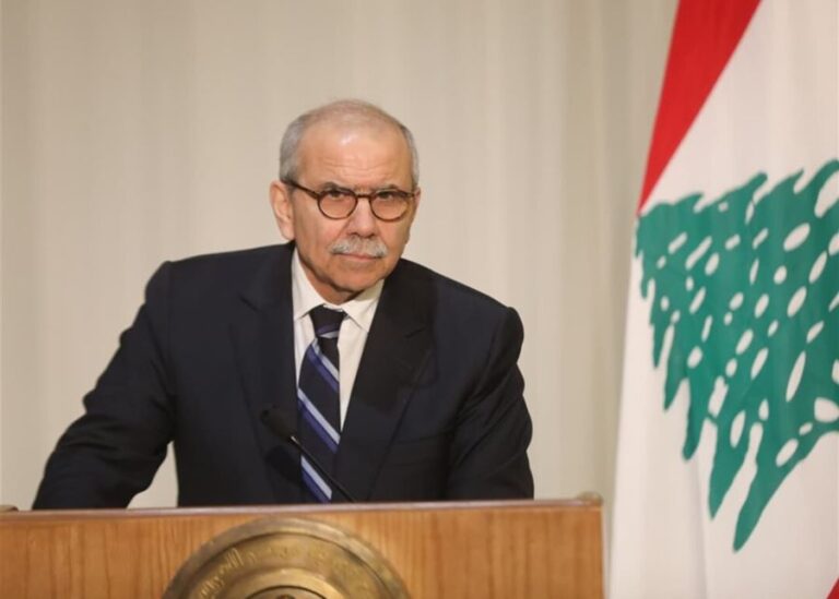 “لا انتقاص من دور رجي ولا استبعاد له”…سلام يردّ على جعجع: السياسة الخارجية ليست سياسة شخص وقانون الفجوة المالية في عهدة مجلس النواب