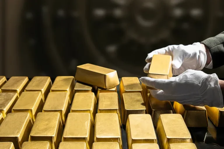 الذهب يقلص مكاسبه بعد رفع المركزي الأميركي أسعار الفائدة