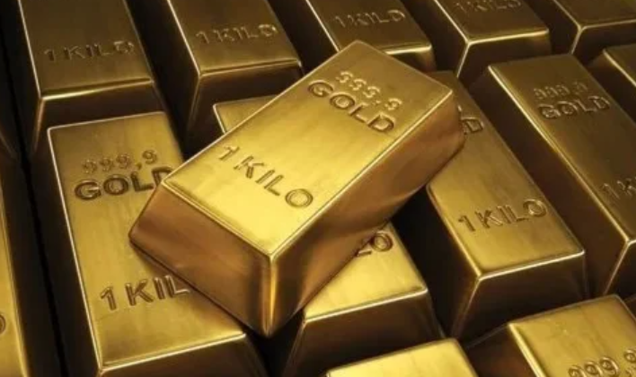 دون 4000 دولار .. الذهب يهبط لأدنى مستوى في 3 أشهر